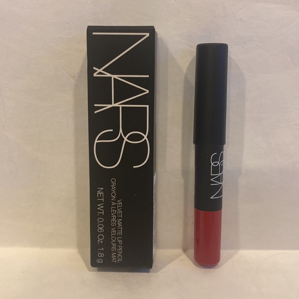NARS Velvet Matte Lip Pencil in Dragon Girl (Siren Red) 9260 0.06oz $25 NIB